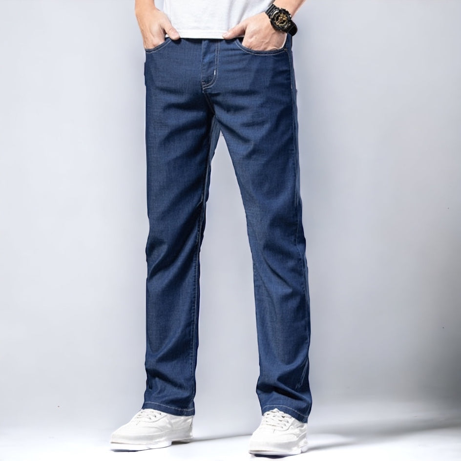 Vinny Jeans in blue, smart casual style, perfect for spring and autumn.