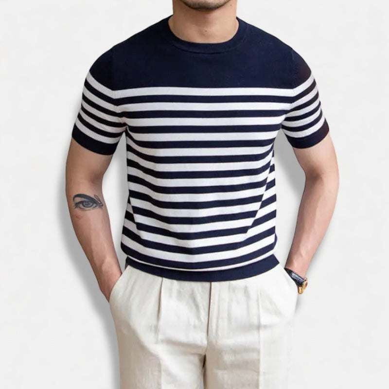 Striped spring knitted round neck t-shirt for men, casual and elegant style.