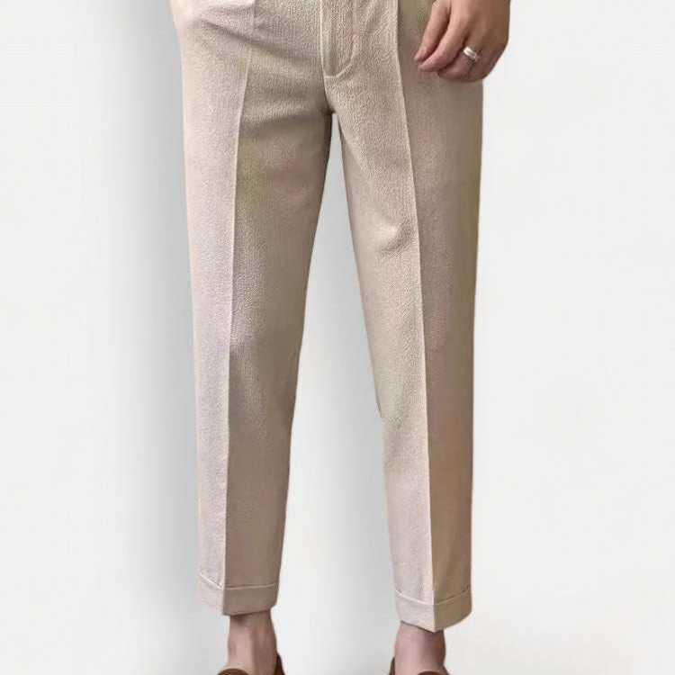 High-waist belt design trousers in luxurious viscose for casual and elegant style.