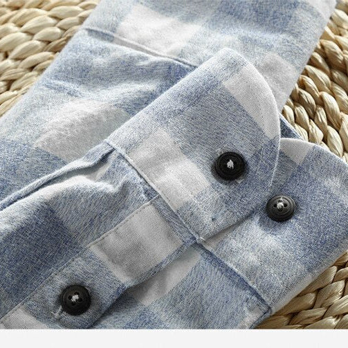 Close-up of the Maurice Casual Shirt showing high-quality cotton and linen blend fabric with button detailing.