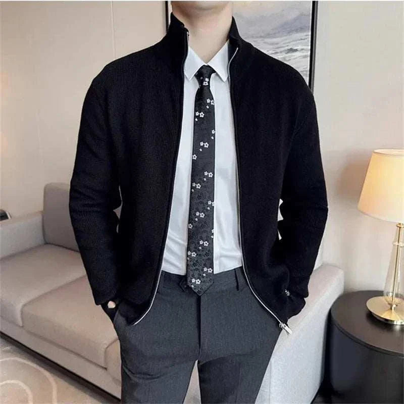 Cold season knit zipper sweater for men, casual elegant style.