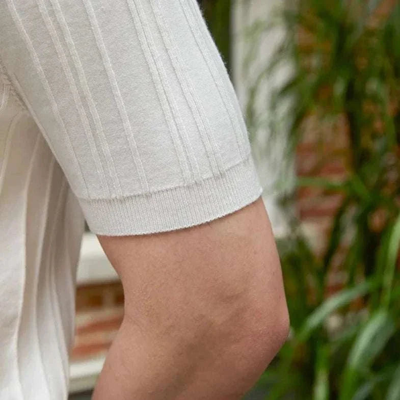 Spring zipper t-shirt men, close-up of sleeve detail.