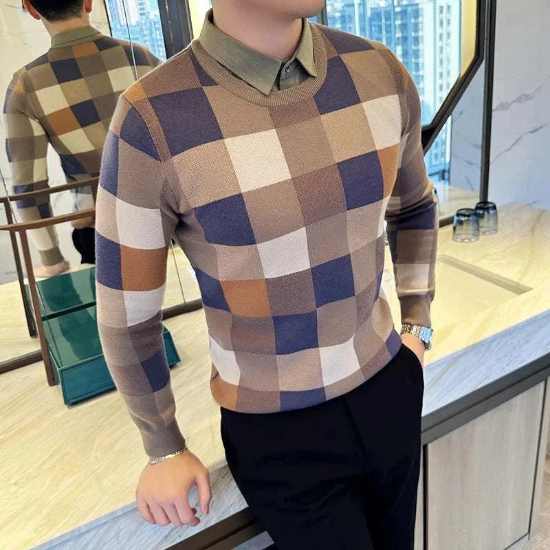 Men's tone two color sweater with plaid pattern, premium material, casual style.