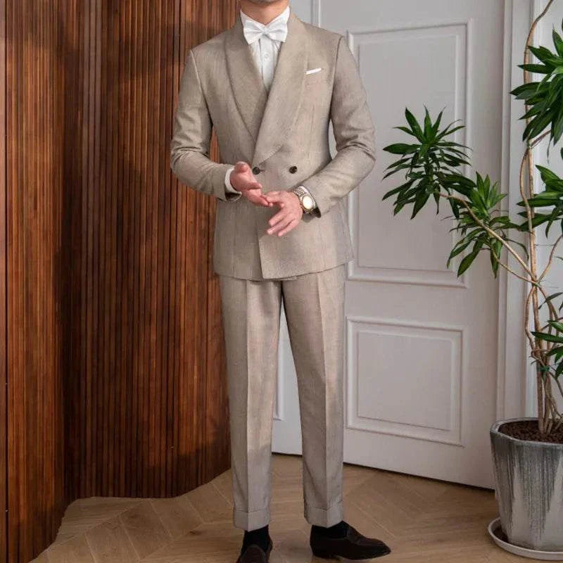 British wedding 2 pieces suit in beige, featuring a double-breasted jacket and tailored pants, ideal for formal occasions.