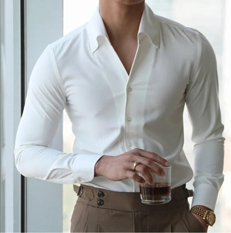 ITALIAN slim-fit shirt for men, classic collar, made from soft cotton.