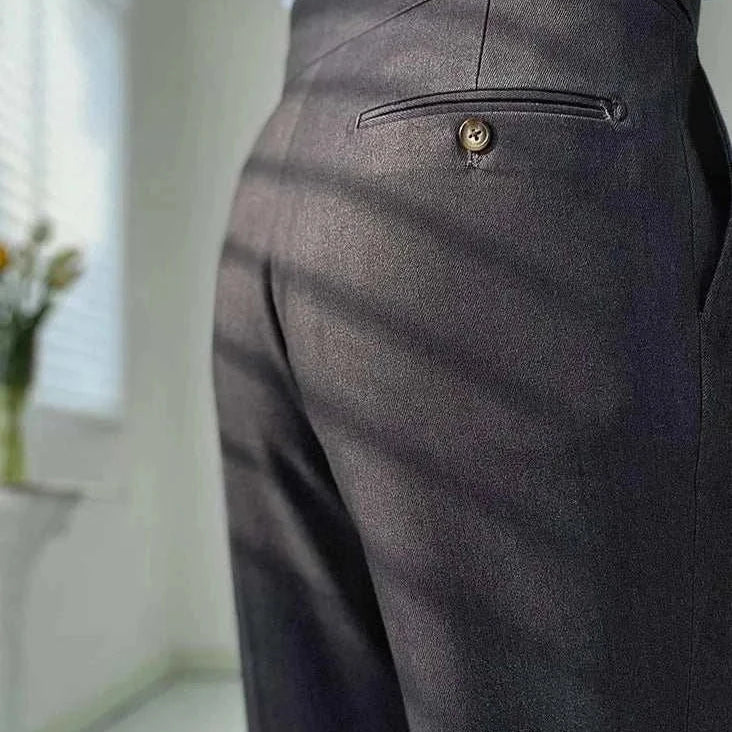High waist gentleman trousers in smart casual style, polyester material.