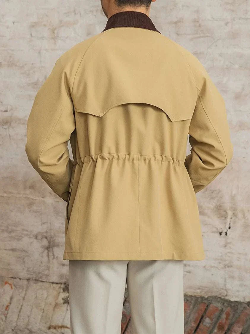Italian smart casual jacket in beige, vintage style for autumn.