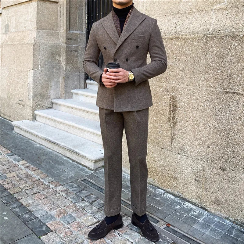 Sophisticated men's office double breasted suit in versatile color, Italian style.