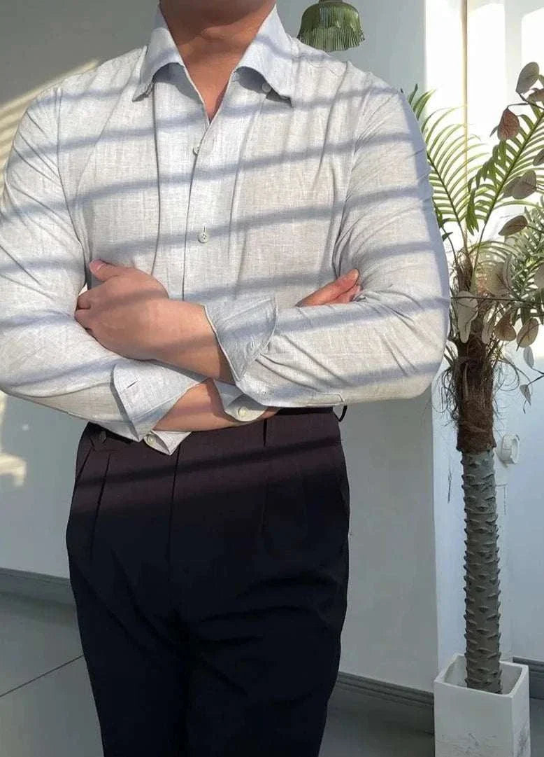 Office suit long sleeve shirt for men, casual and elegant style, solid pattern, polyester material.