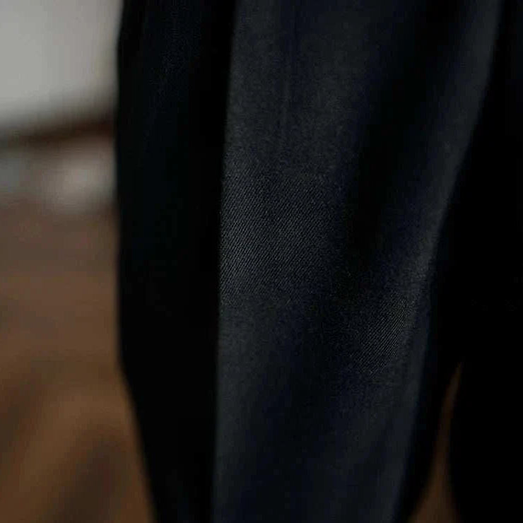 Parisian waist straight trousers in solid black, casual elegant style.