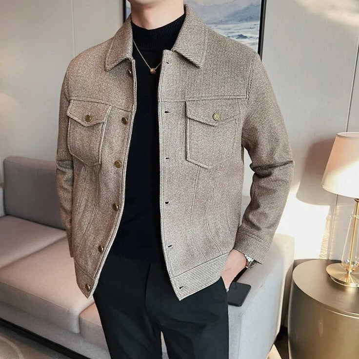 WINT casual jacket, stylish men's outerwear, solid color, elegant design.