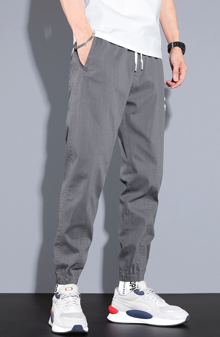 Vinny Loose Pants in grey, men's relaxed fit joggers, casual streetwear.