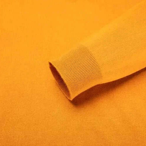 Antonios business polo premium sweater sleeve detail in warm wool-viscose blend.