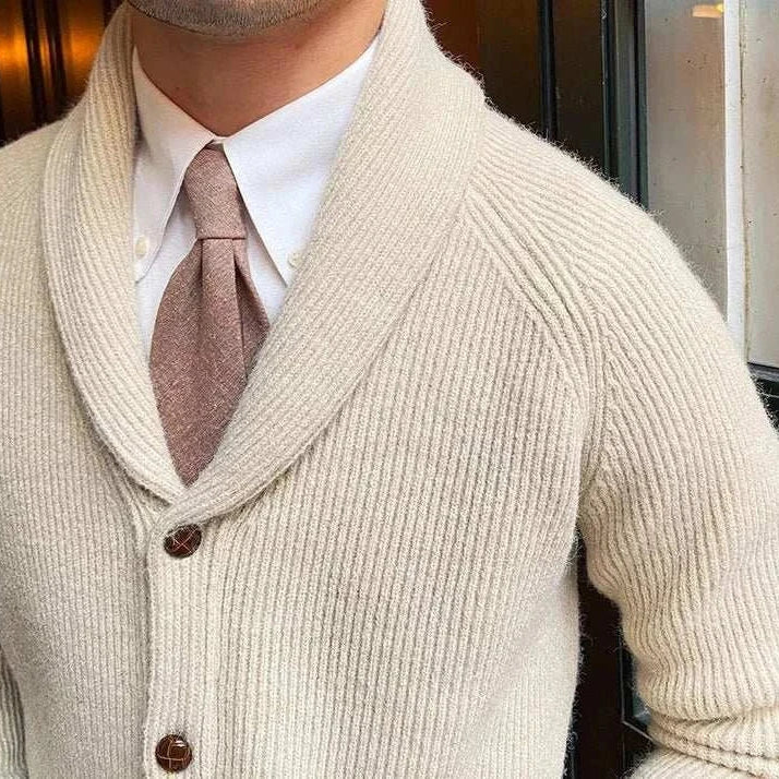 Oxford premium cardigan in cream, featuring a chic knitted design with button closure.