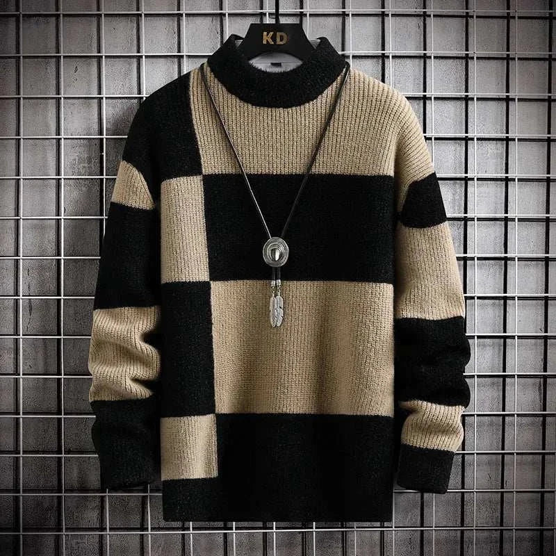 Norway winter sweater with black and beige checkered pattern, made of wool and polyester.