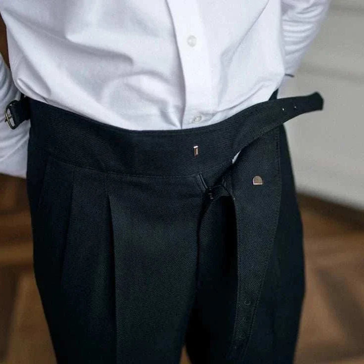 Cold season straight trousers for men in solid polyester, casual and elegant style.