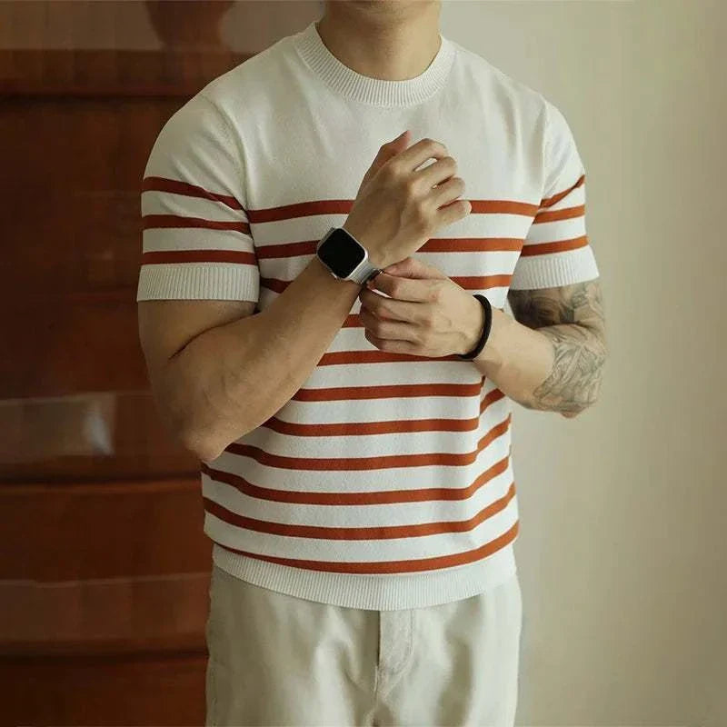 Men's Korean summer striped t-shirt, white with red stripes, casual and elegant style.