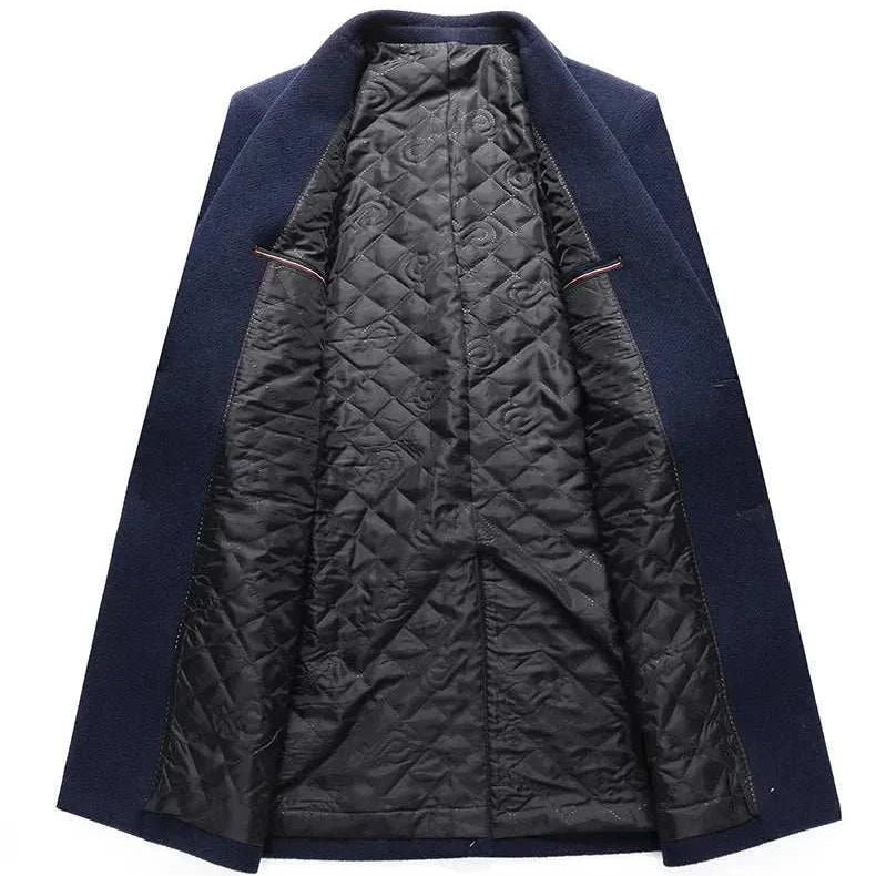 Autumn business overcoat with quilted lining, perfect for men during autumn and winter.