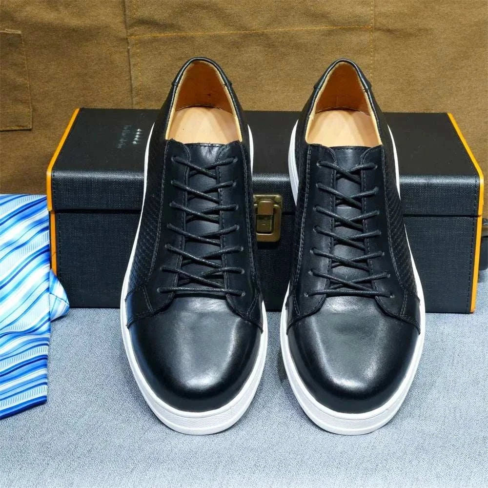 Office genuine leather shoes in black cow leather, Italian design, suitable for smart-casual attire.