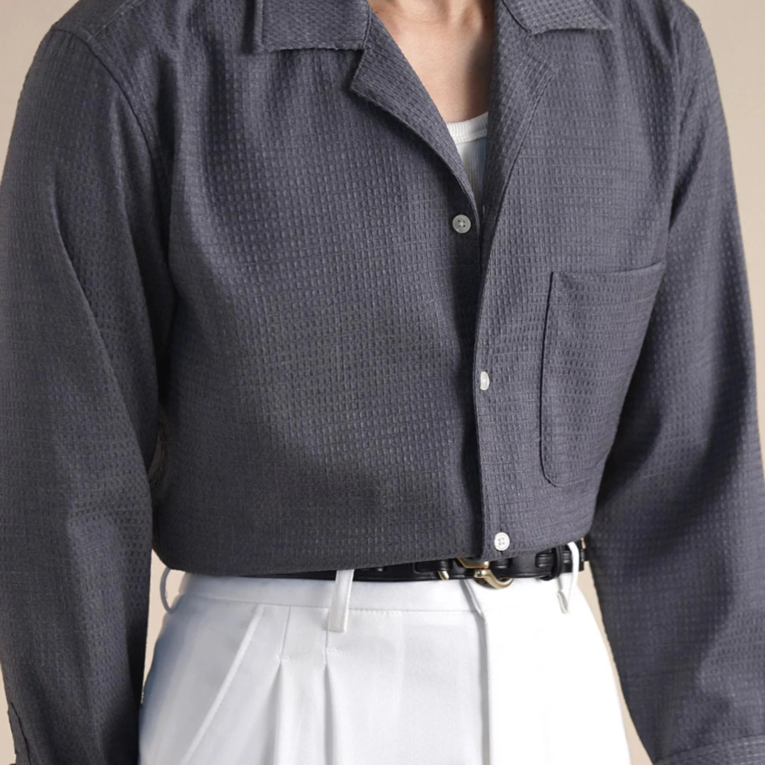 Tailored collar old money shirt, vintage long sleeve, classic Italian style.