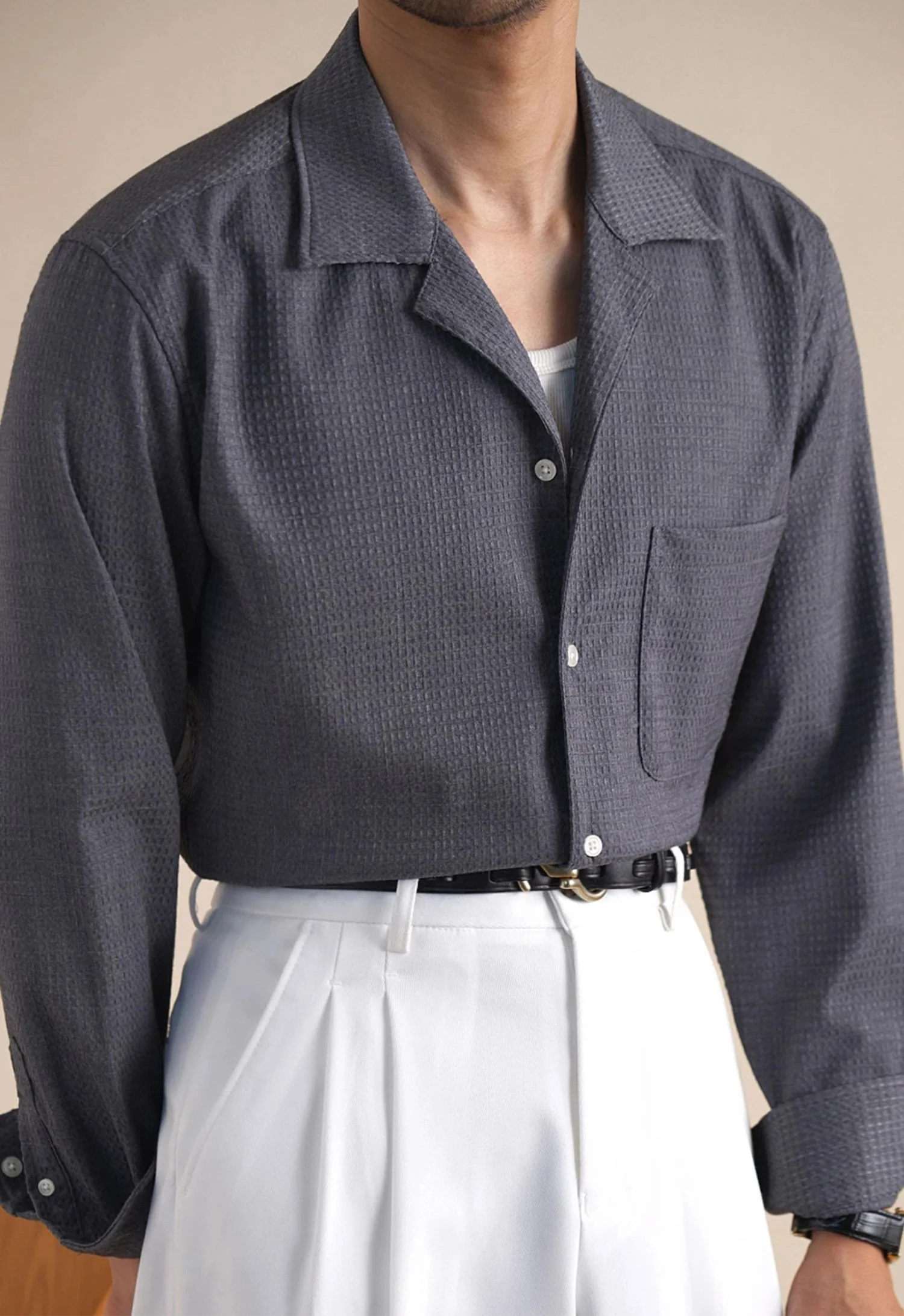 Tailored collar old money shirt, vintage long sleeve, classic Italian style.