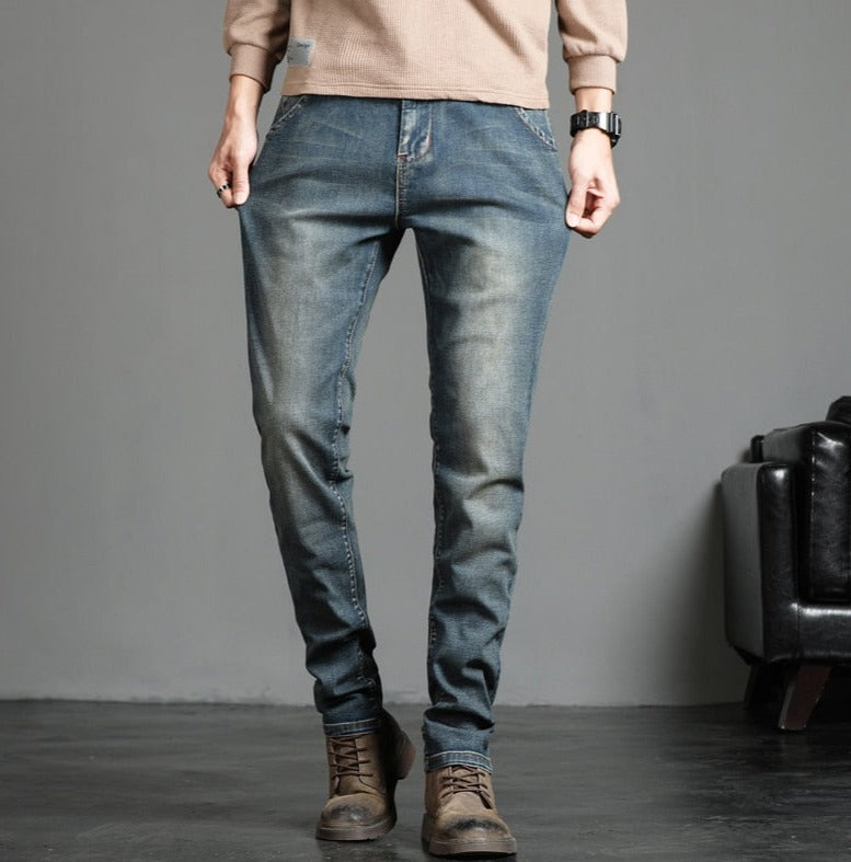 Vinny Vintage Jeans, casual cotton denim for spring and autumn.