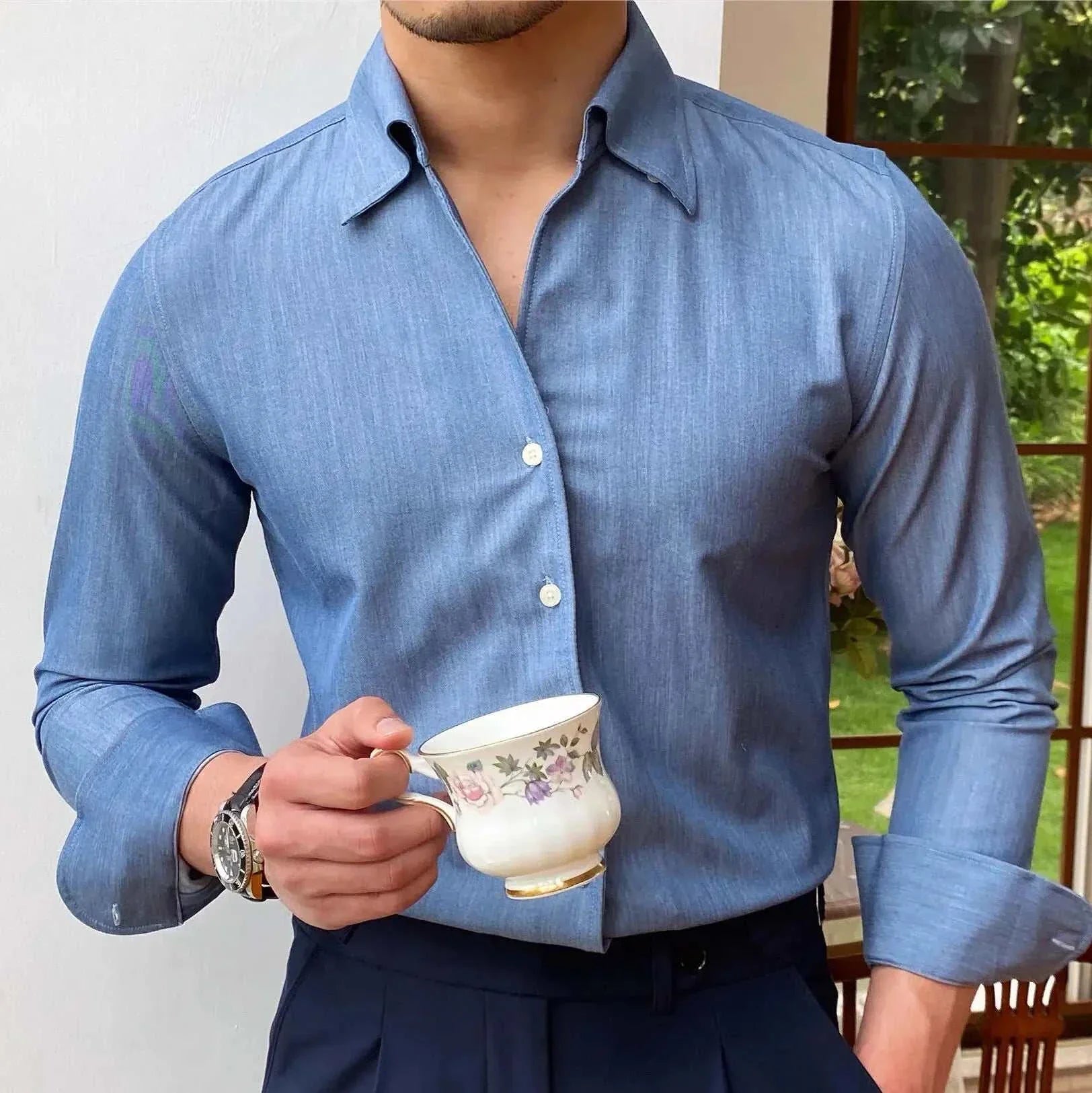 Men's Antonios British casual shirt, solid polyester, classic collar, elegant and casual style.