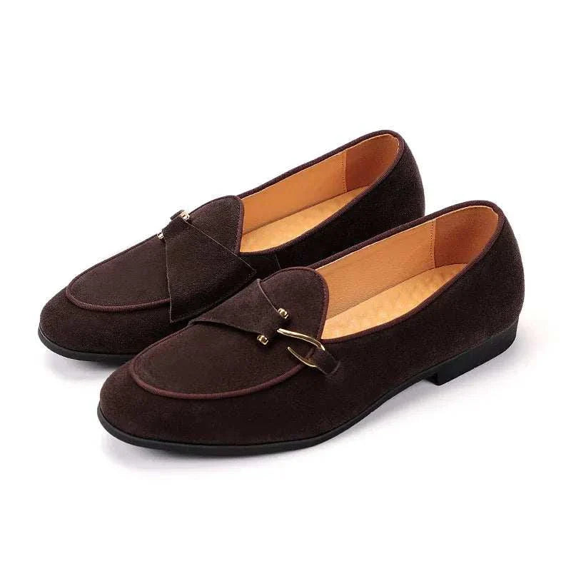 Elegant suede leather loafers in dark brown with cushioned insoles.