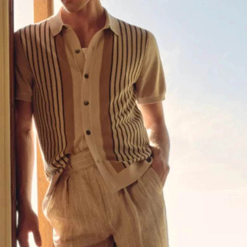 Summer retro short sleeve shirt with a vintage striped design in breathable cotton fabric.