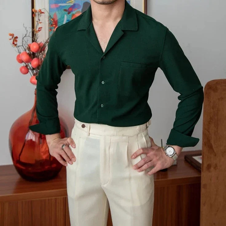 Smart casual turn-down collar shirt for men, long sleeves, printed polyester fabric.