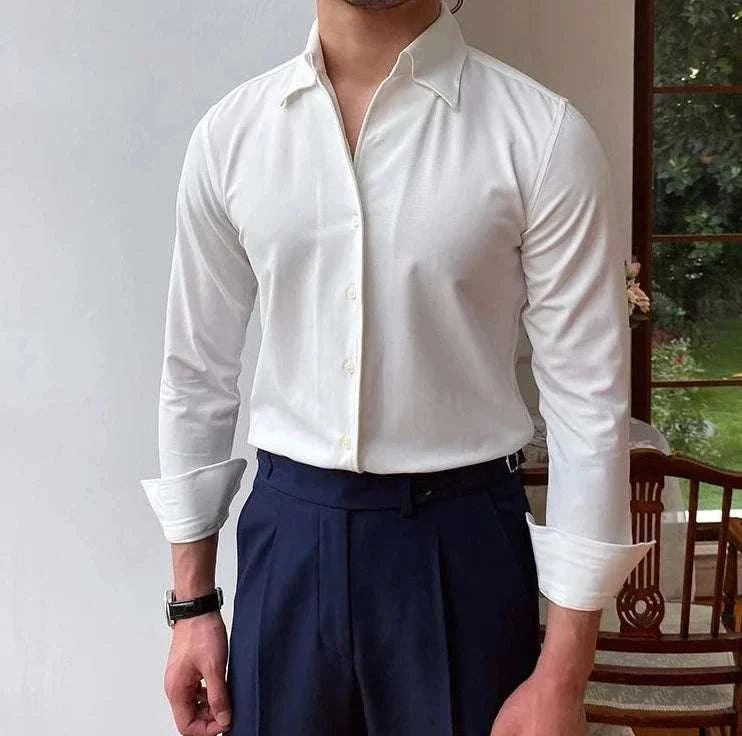 Antonios British casual shirt in white polyester with classic collar.