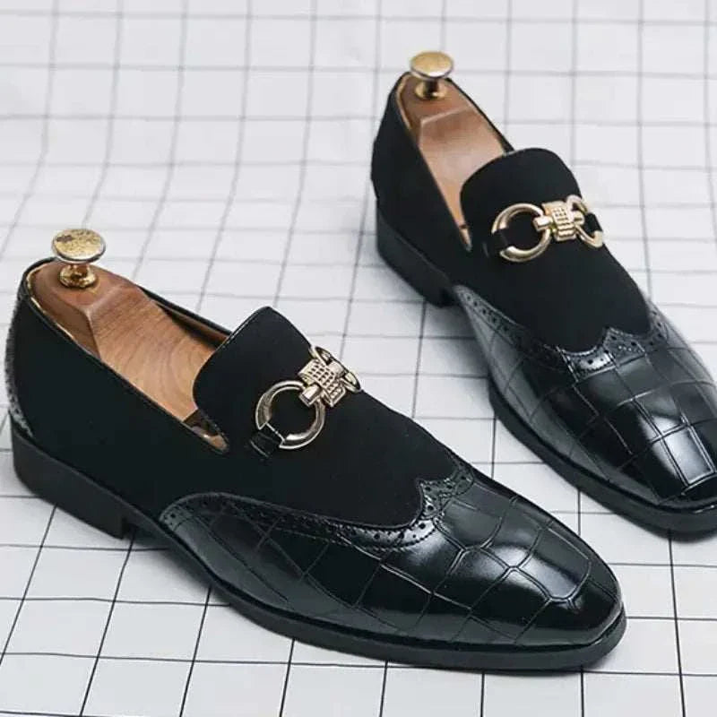 Business elegant shoes in black with suede and elastic side panels.