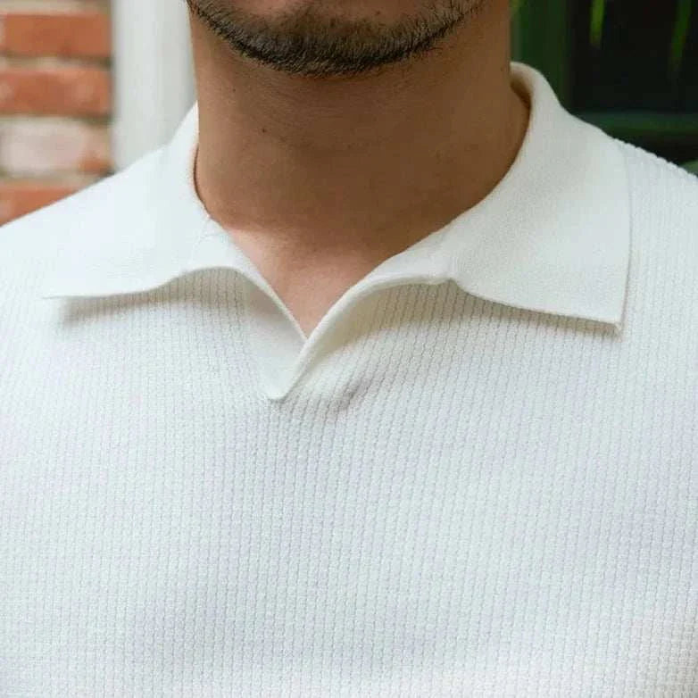 Summer v-neck polo English t-shirt for men in white cotton, breathable and stylish.