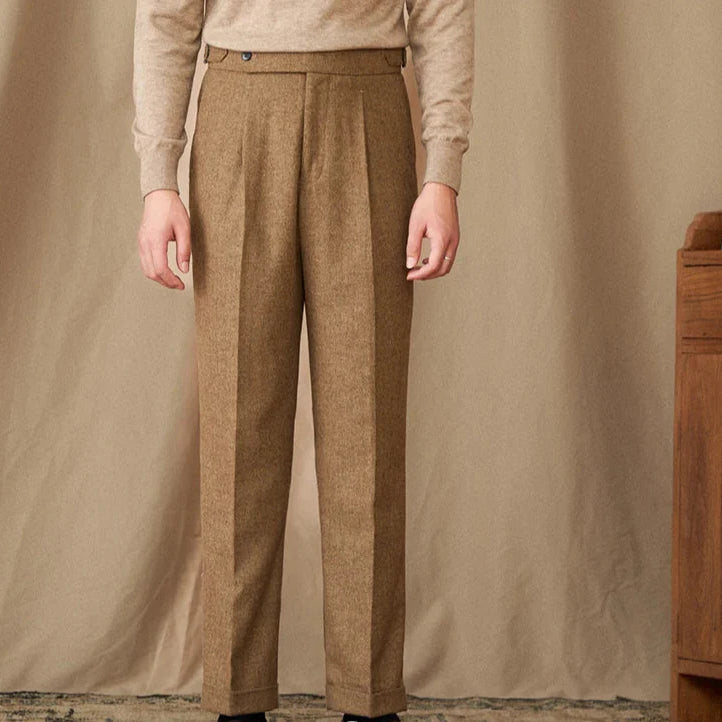 Wool winter Italian trousers for men in a stylish and comfortable fit.