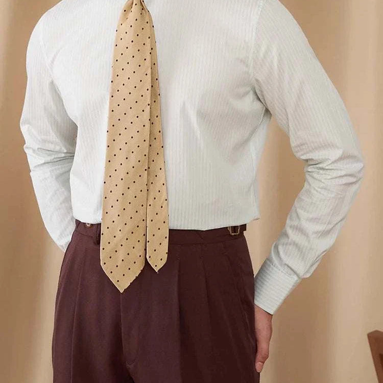 Business slim fit long sleeve premium shirt for men, elegant design with comfort and durability.