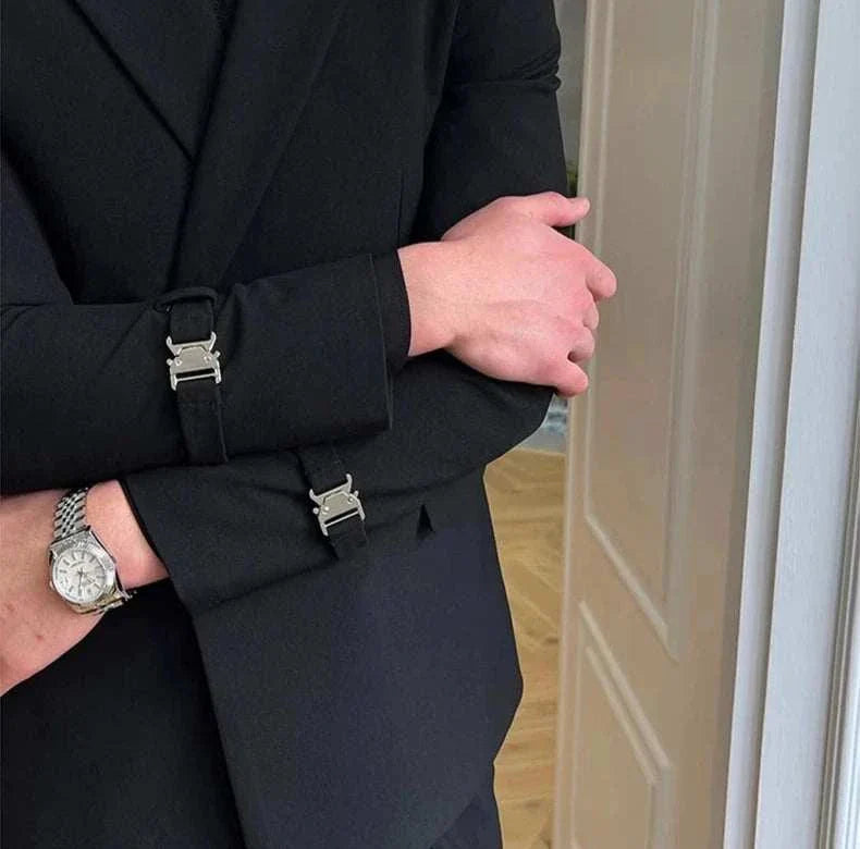 Elegant slim fit suit jacket with stylish sleeve buckles.