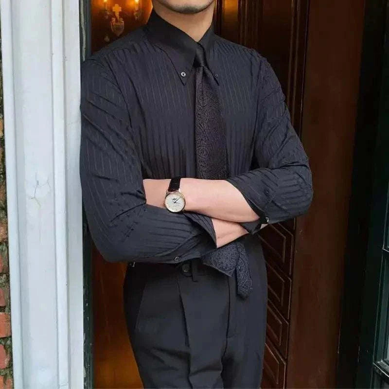 Striped spring gentleman English shirt for men in black with a tie.