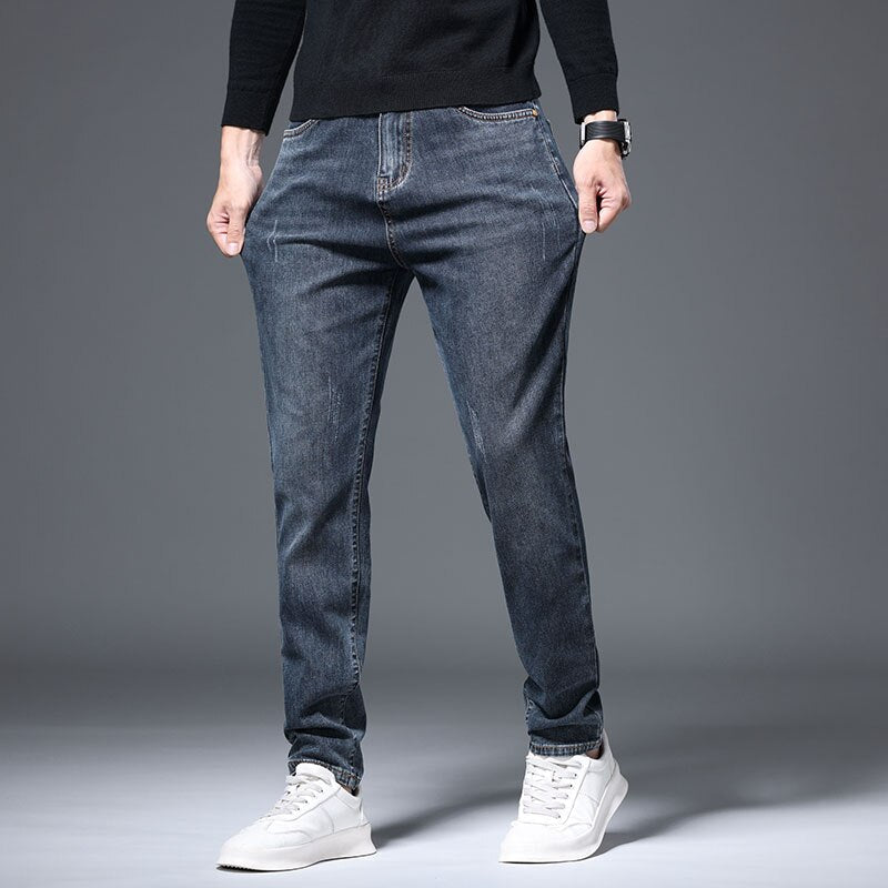 Vinny Simple Jeans for casual and semi-formal settings.
