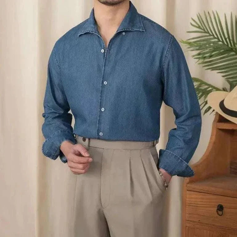 Vintage casual long sleeve shirt for men in lightweight fabric, perfect for spring and summer.