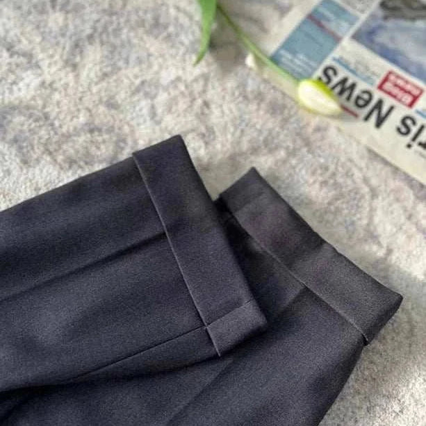 High waist gentleman trousers in polyester, smart casual style.
