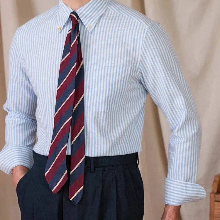 Oxford style casual cotton shirt for men, featuring breathable, high-quality fabric and a relaxed fit, ideal for casual occasions.