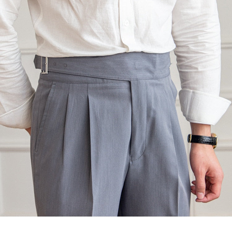 High Waist Business Trousers in elegant Old Money style, showcasing tailored fit and refined charm.