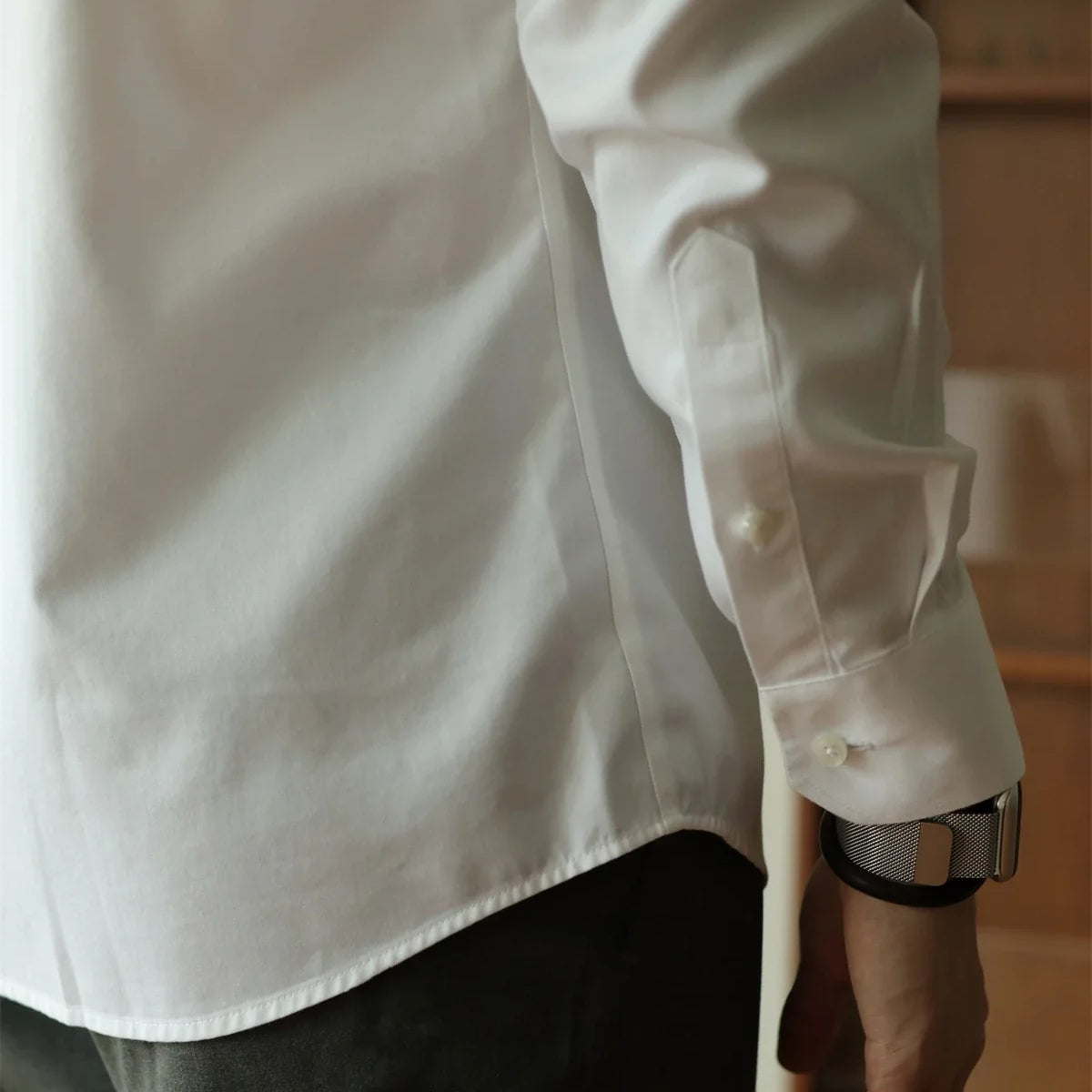 Men's casual office Italian shirt, soft breathable cotton, elegant fit.