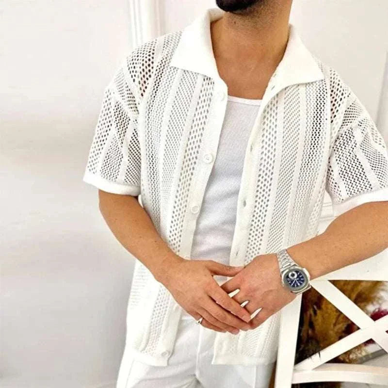 Vintage casual short sleeve shirt with stripes pattern, perfect for spring and summer occasions.