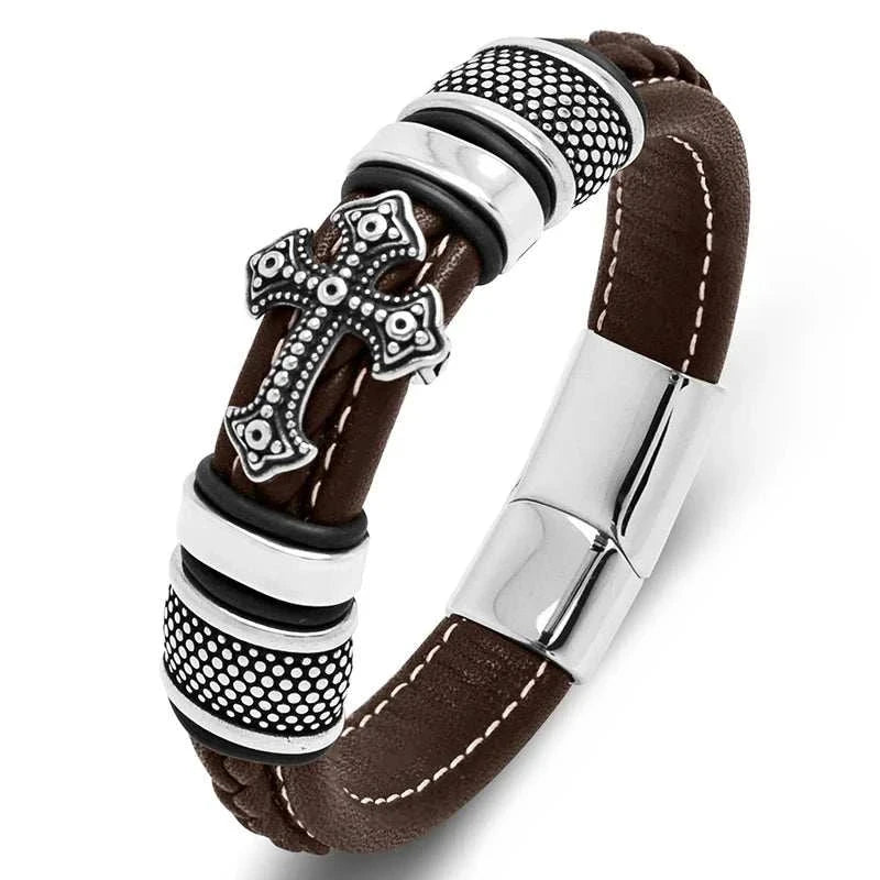 Cross punk leather bracelet with stainless steel details and cross design.