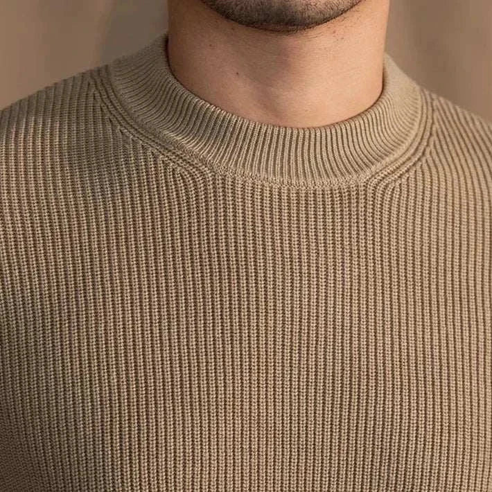 Autumn warm wool sweater for men, solid pattern, cozy and stylish.