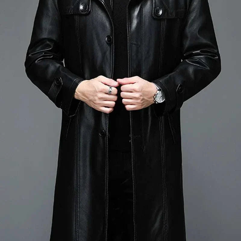 Matrix long coat in ecological leather for men, ideal for autumn and winter.