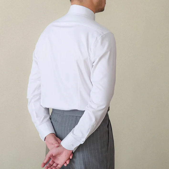 Italian style old money shirt for men in crisp white cotton, showcasing elegant long sleeves and classic tailoring.