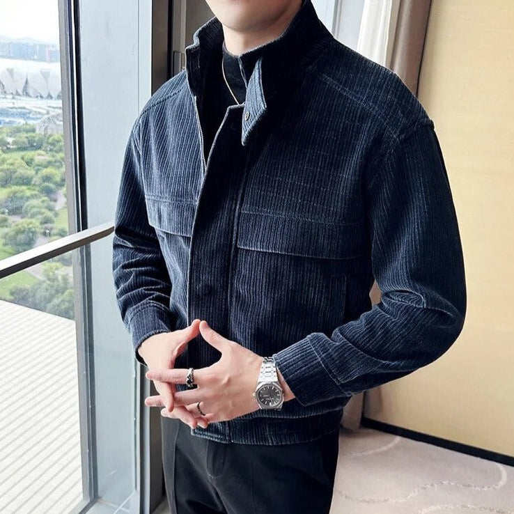 Corduroy winter jacket for men, casual elegant style, suitable for all seasons.
