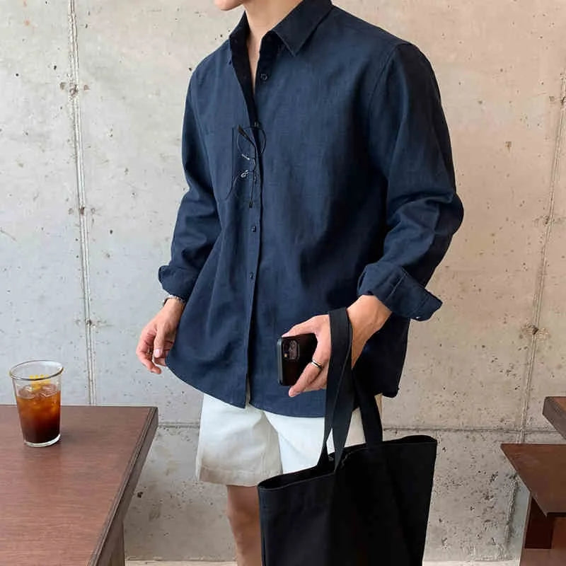 Cotton casual shirt in lightweight beach style, ideal for warm weather.